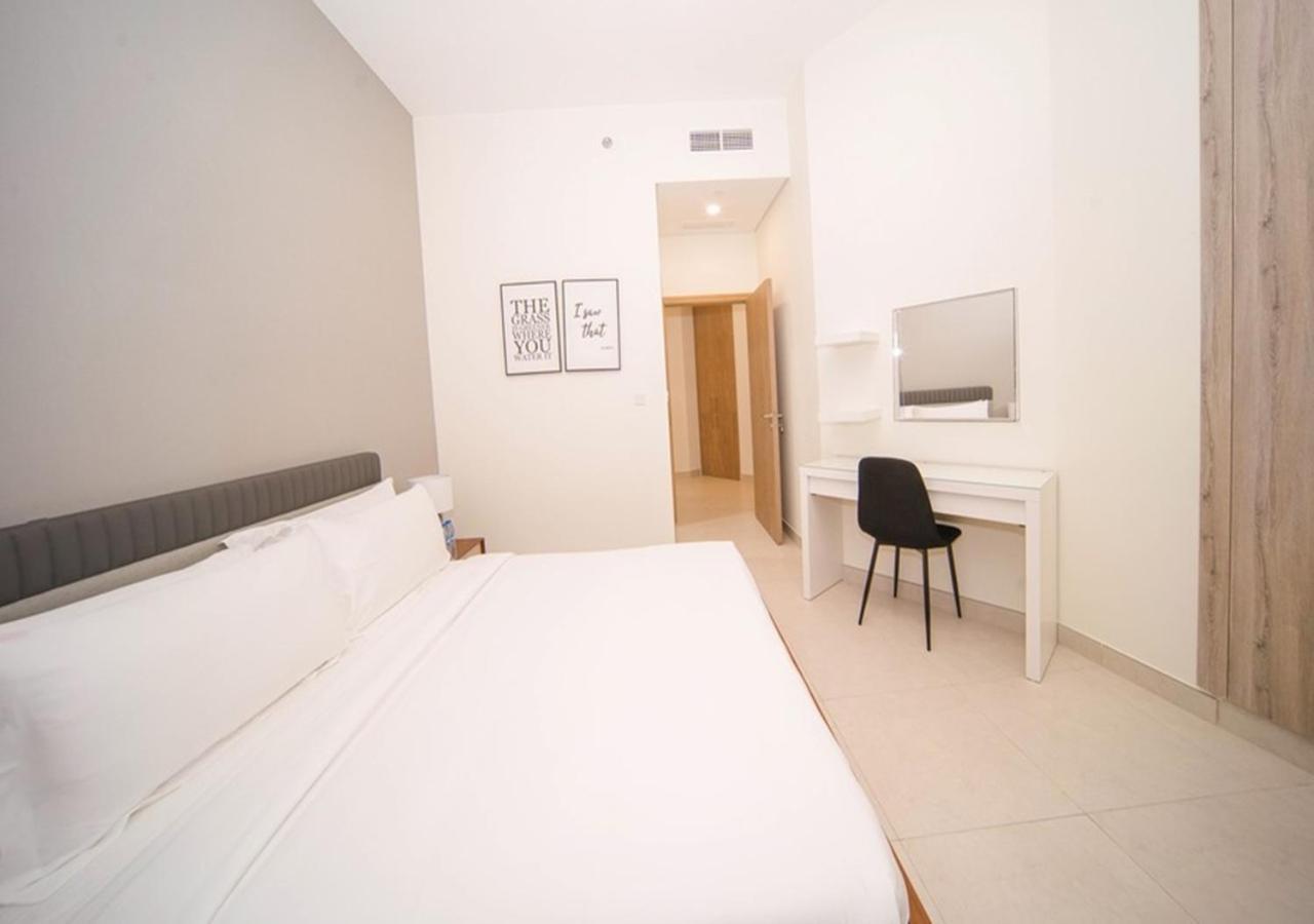 Elegant 2Br View With Rooftop Pool The Bay 迪拜 外观 照片