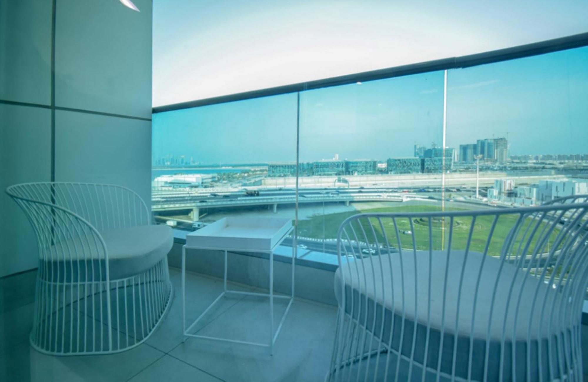 Elegant 2Br View With Rooftop Pool The Bay 迪拜 外观 照片