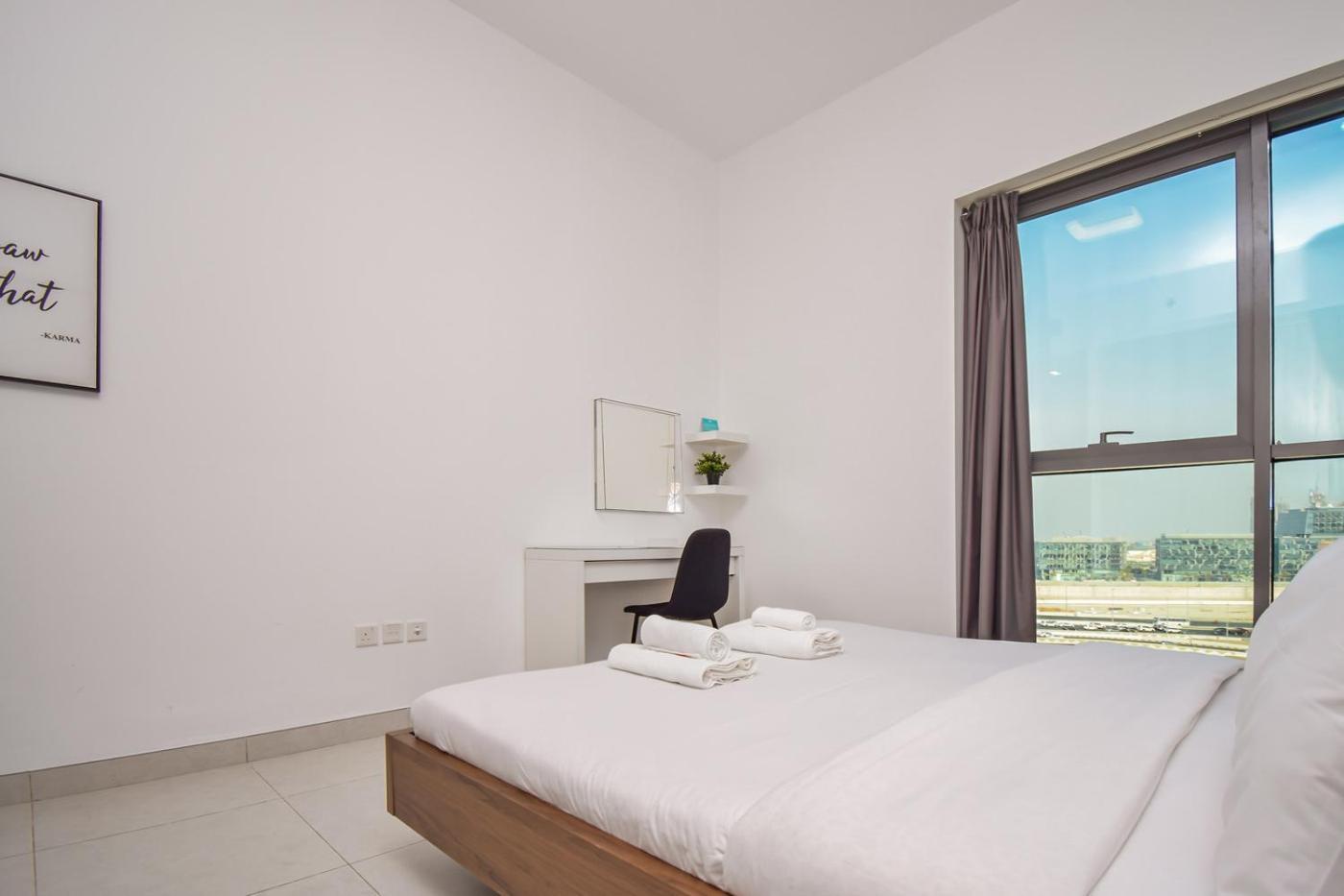 Elegant 2Br View With Rooftop Pool The Bay 迪拜 外观 照片
